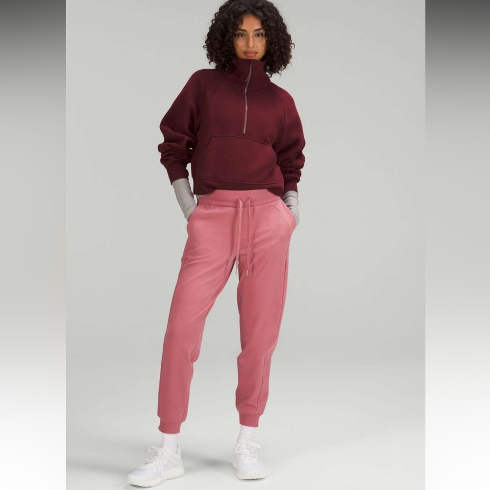 118. Lululemon Scuba High-Rise French Terry Jogger Brier Rose 12